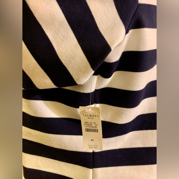 LN TALBOTS ADORABLE NAUTICAL LOOK. HITS AT WAIST. PAIR W/WHITE JEANS OR SHIORTS - Picture 4 of 10